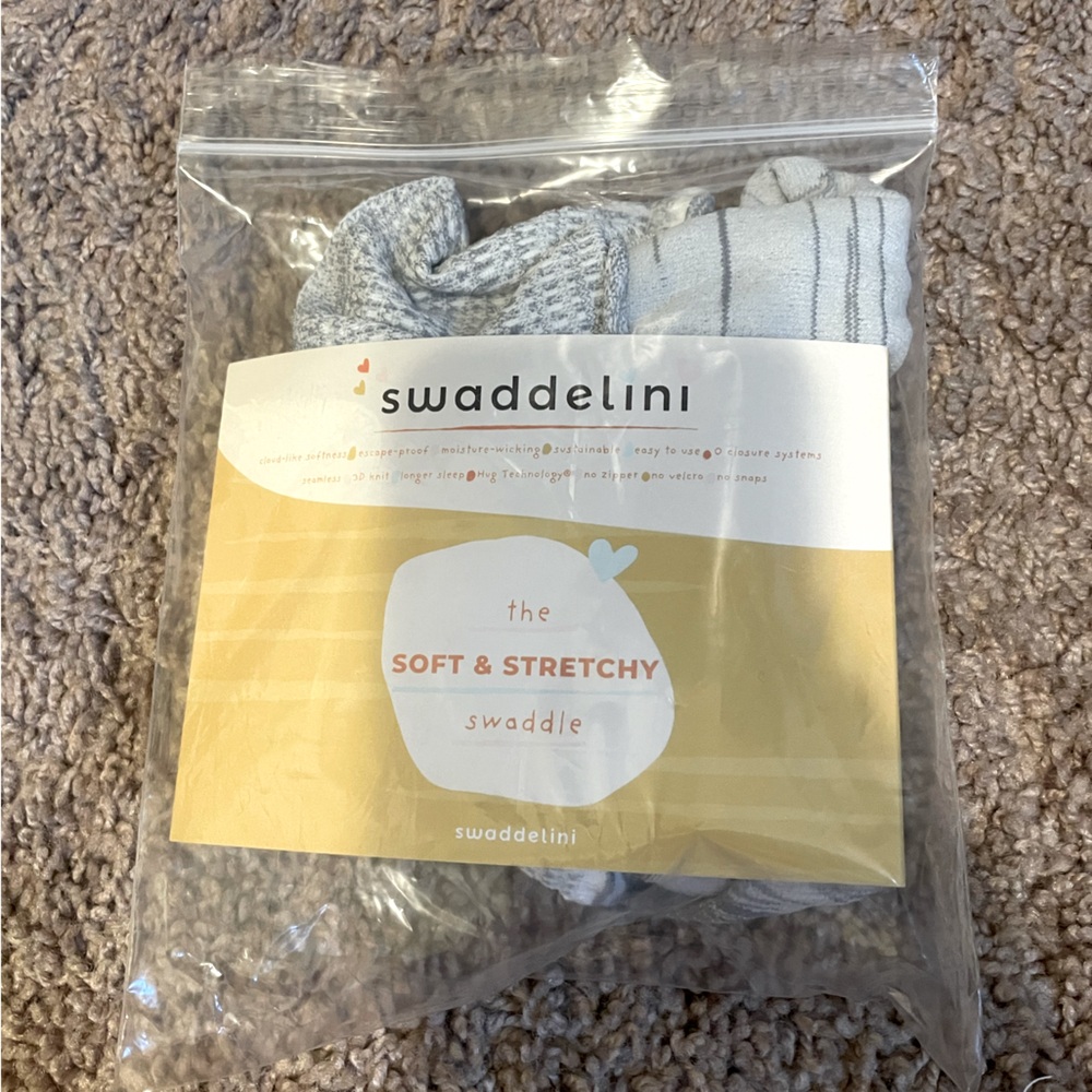 NWT Swaddelini SWADDLE